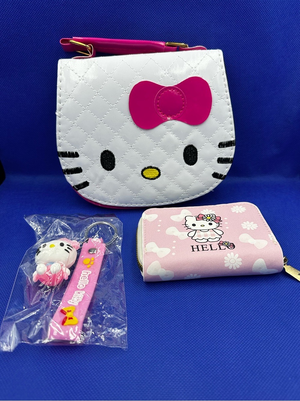 Hello Kitty Style Quilted Crossbody Handbag